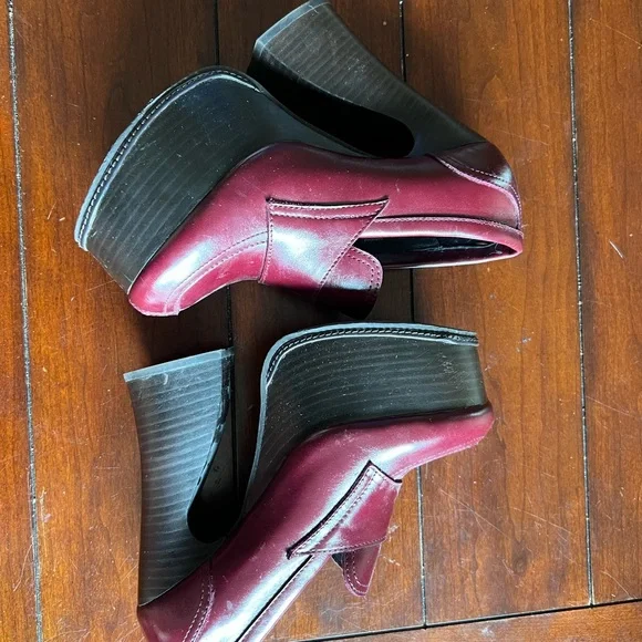 Jeffrey Campbell Maroon Gargoyles - Picture 3 of 5